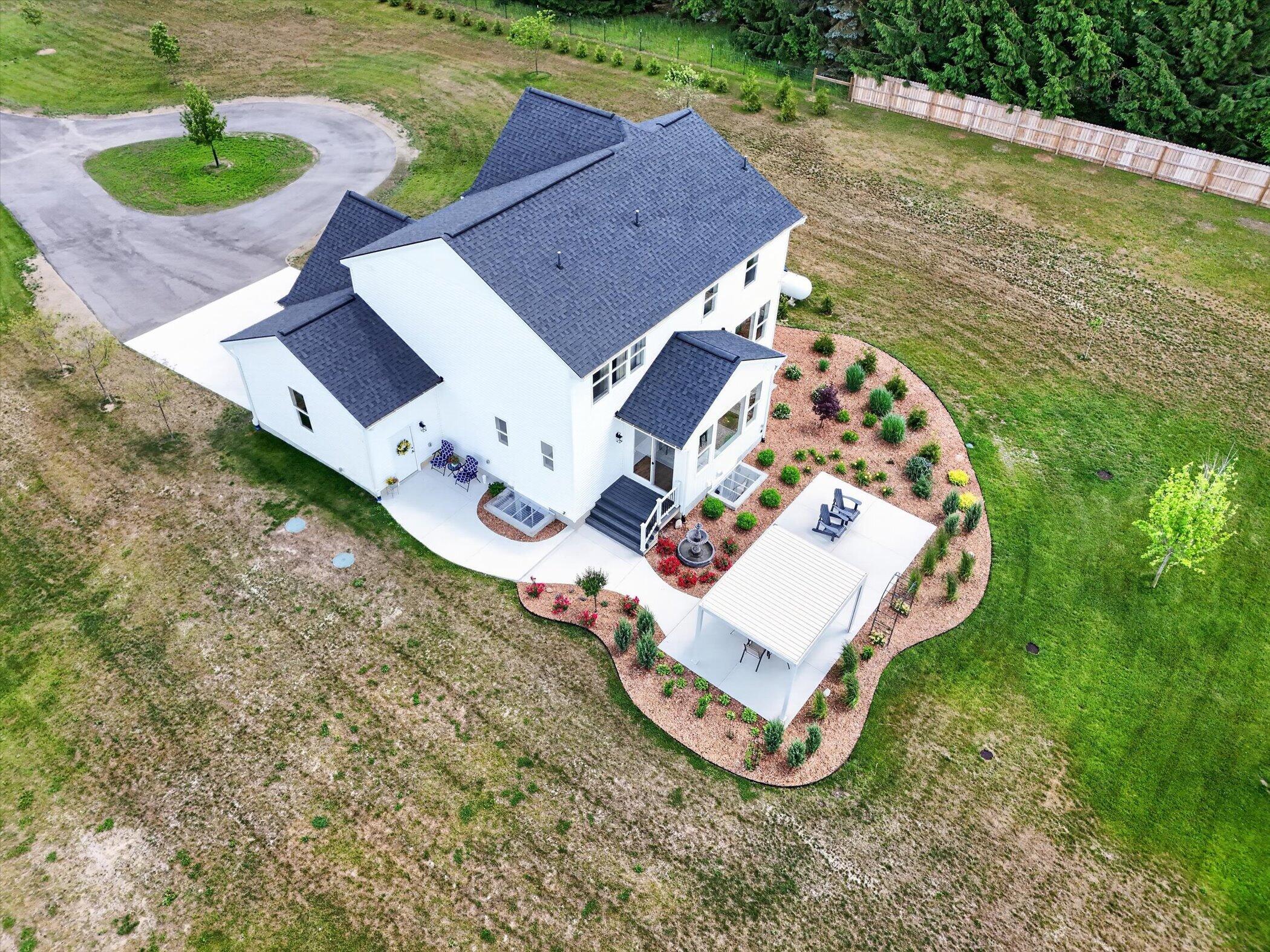 7895 Oak Grove Road Howell, MI 48855 - Photo 78 of 83 79-7895-Oak-Grove-Rd-WindowStill-Photogr