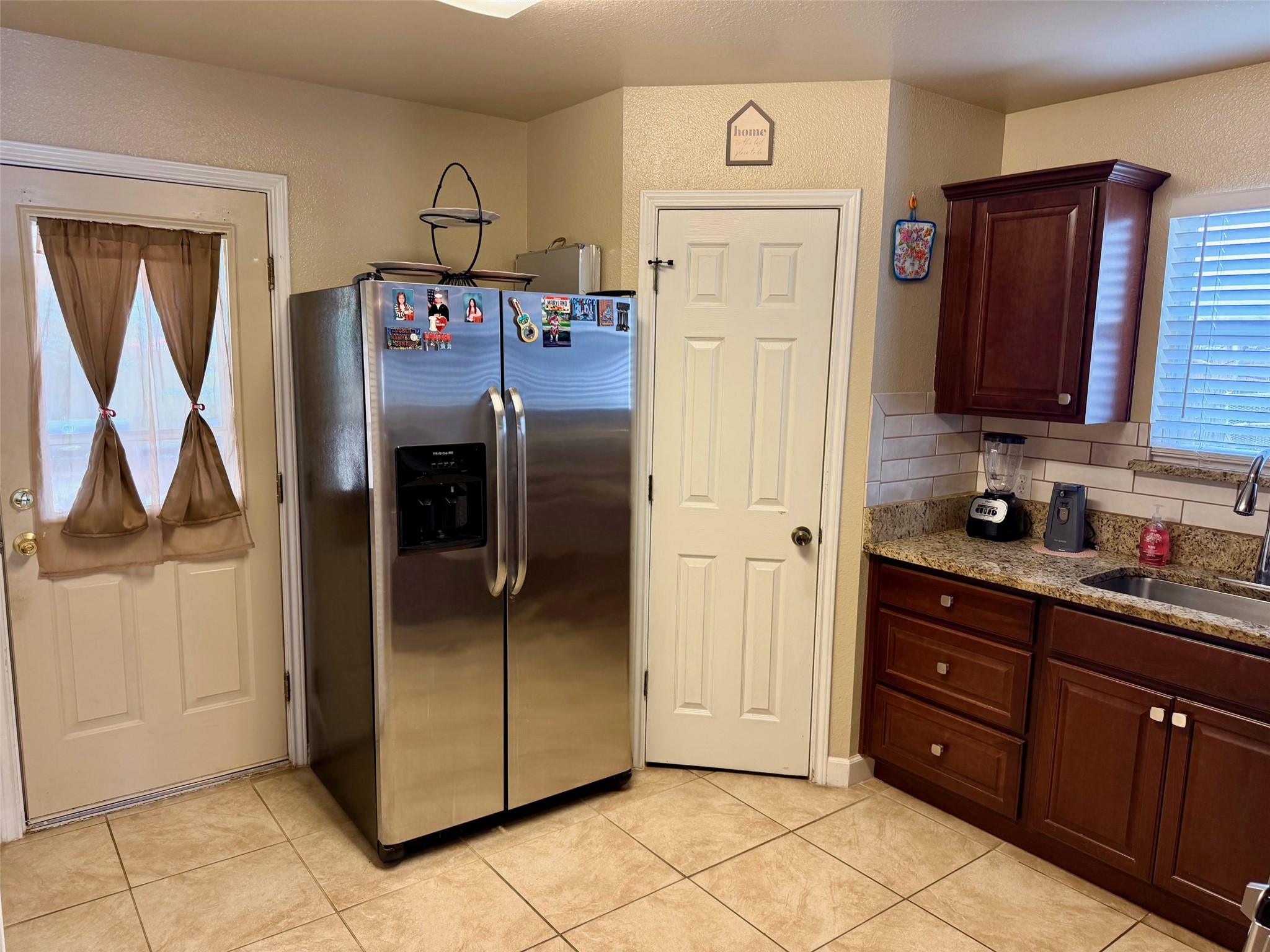 6909 Sabrina Drive Austin, TX 78747 - Photo 11 of 26