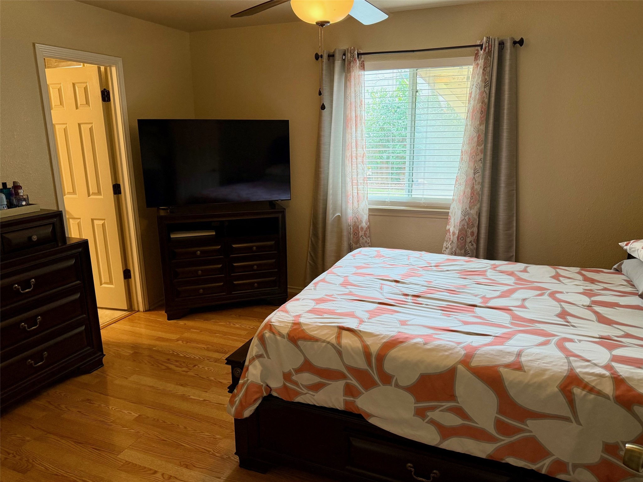 6909 Sabrina Drive Austin, TX 78747 - Photo 13 of 26