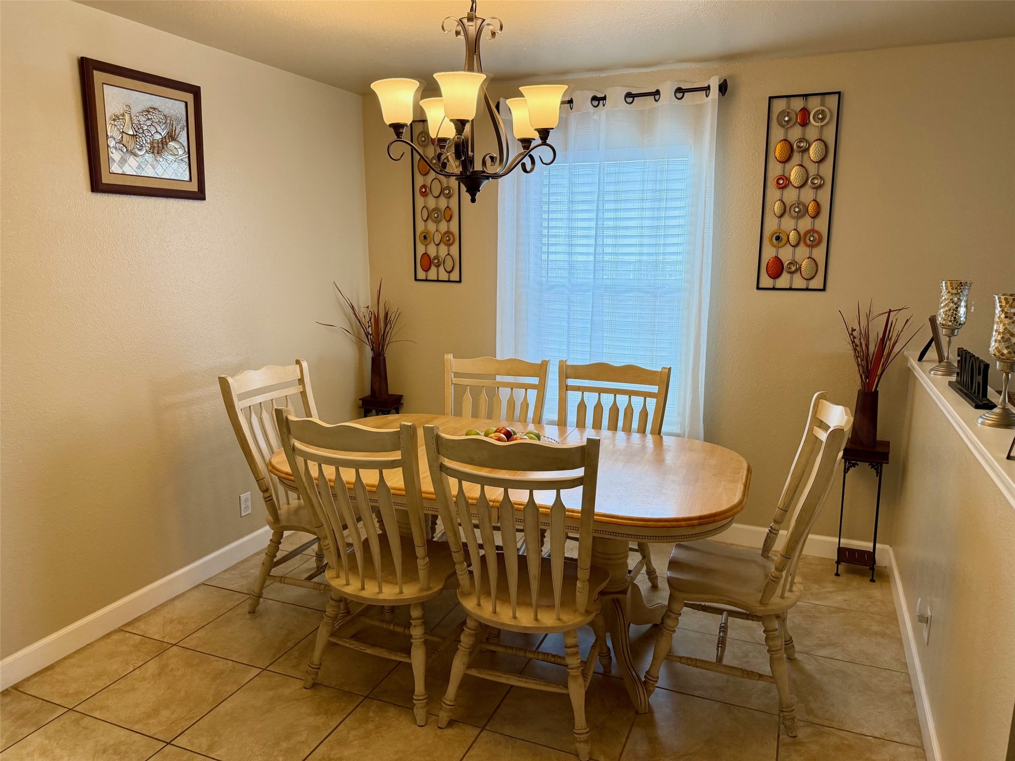 6909 Sabrina Drive Austin, TX 78747 - Photo 7 of 26