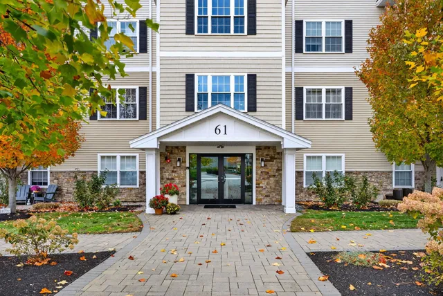 $545,000 | 61 Acadia Lane, Unit 310, Exeter, NH 03833