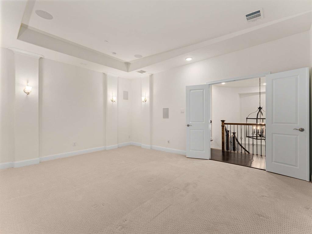 910 Marie Drive Allen, TX 75013 - Photo 27 of 38 a view of an empty room