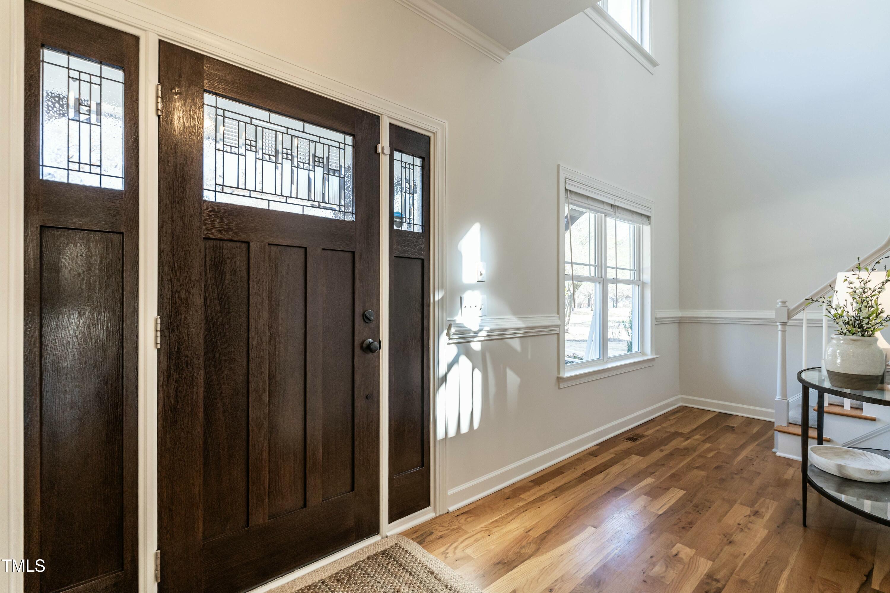 708 Kimbrough Street Raleigh, NC 27608 - Photo 4 of 36 Foyer