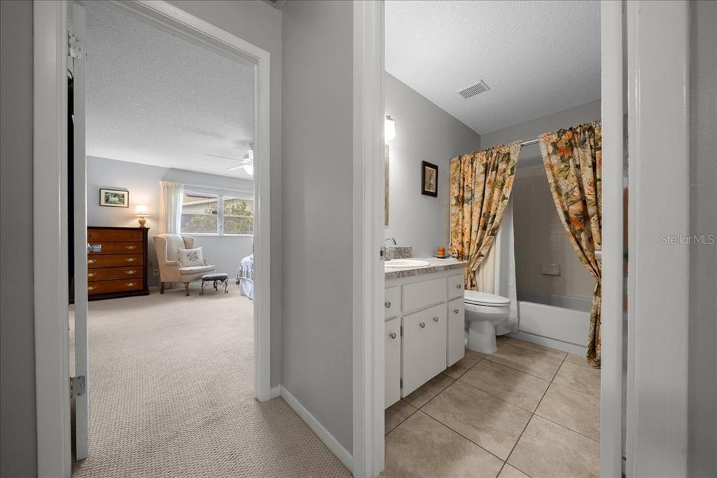 8715 Southwest 97th Street, Unit E Ocala, FL 34481 - Photo 27 of 80