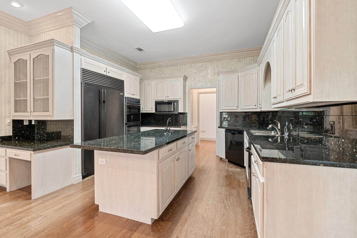 3409 Canyon Road Lubbock, TX 79403 - Photo 14 of 35 Kitchen