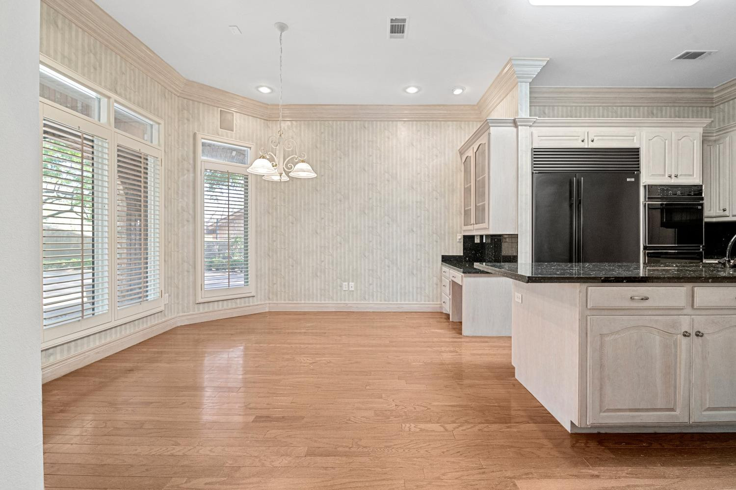 3409 Canyon Road Lubbock, TX 79403 - Photo 15 of 35 Breakfast Nook With Built-In Hutch