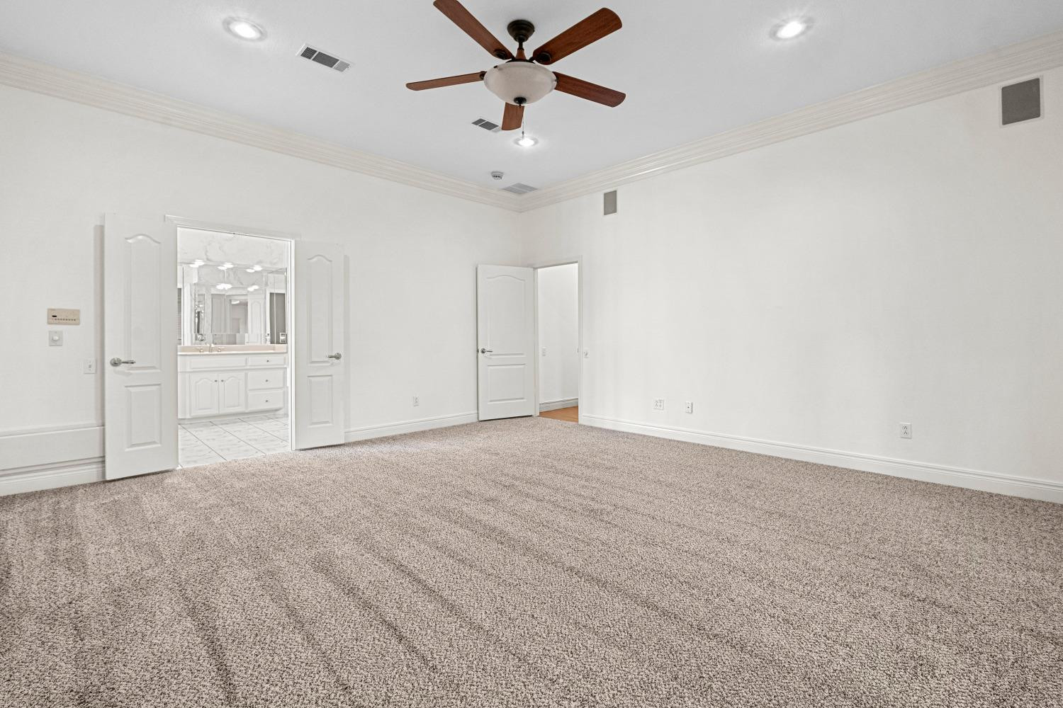 3409 Canyon Road Lubbock, TX 79403 - Photo 19 of 35 Master Bedroomo