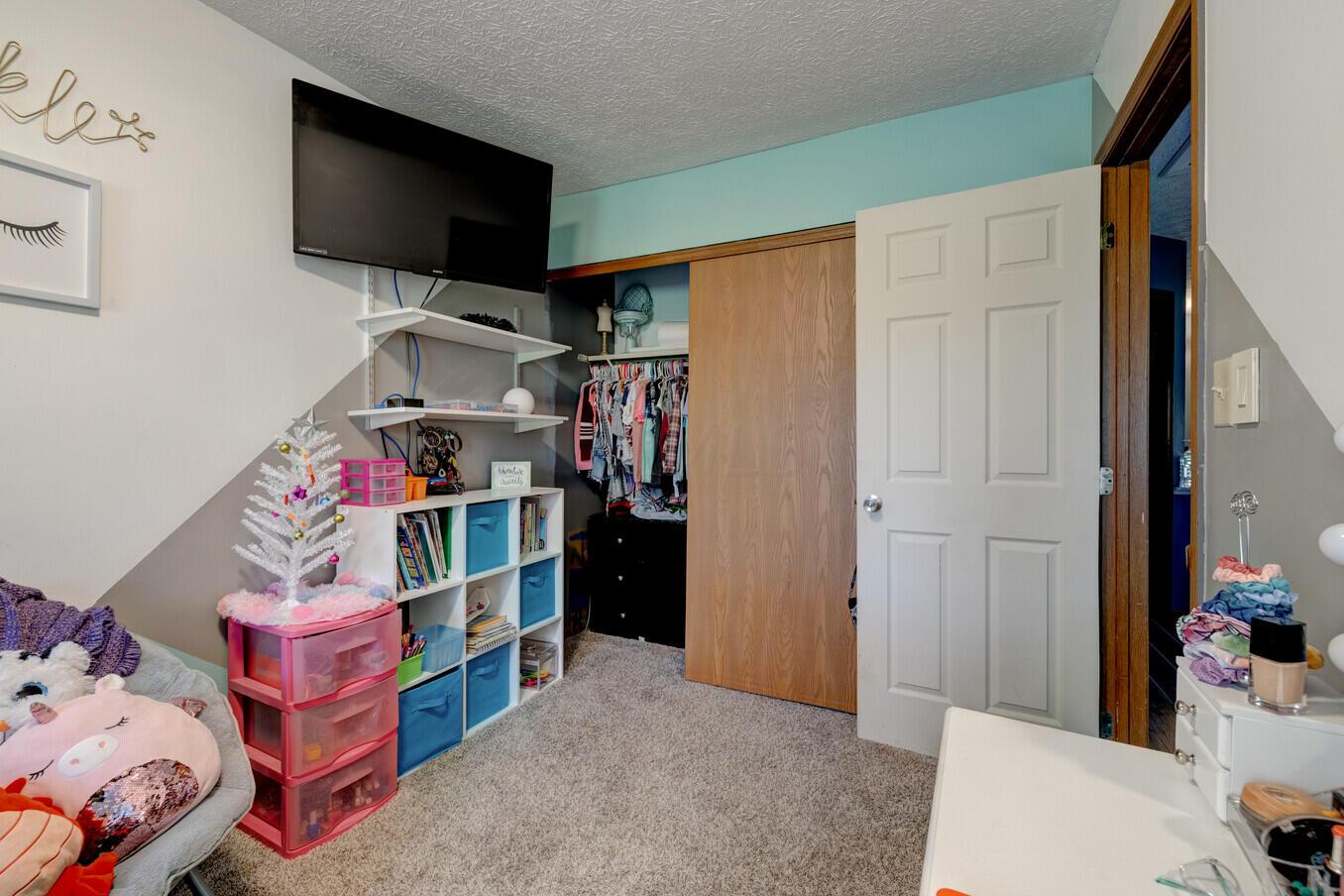 3345 Hines Road Columbus, OH 43230 - Photo 13 of 26 17_3345_Hines_Rd10_mls