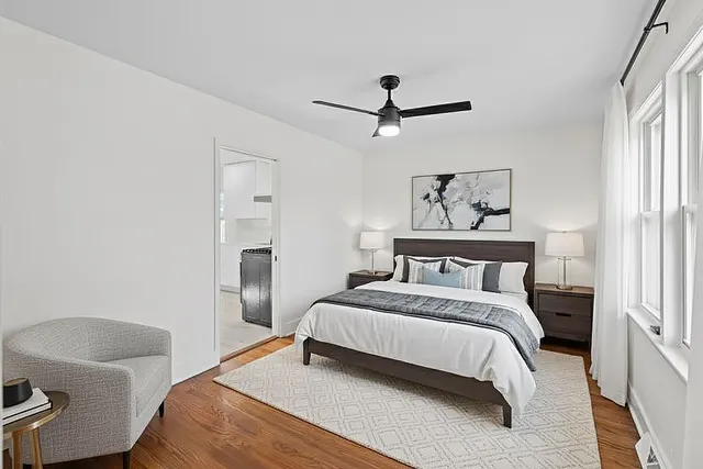 $375,000 | 5253 South Mobile Avenue, Chicago, IL 60638