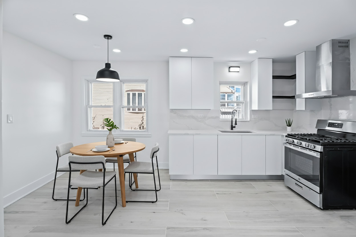 5253 South Mobile Avenue Chicago, IL 60638 - Photo 8 of 21