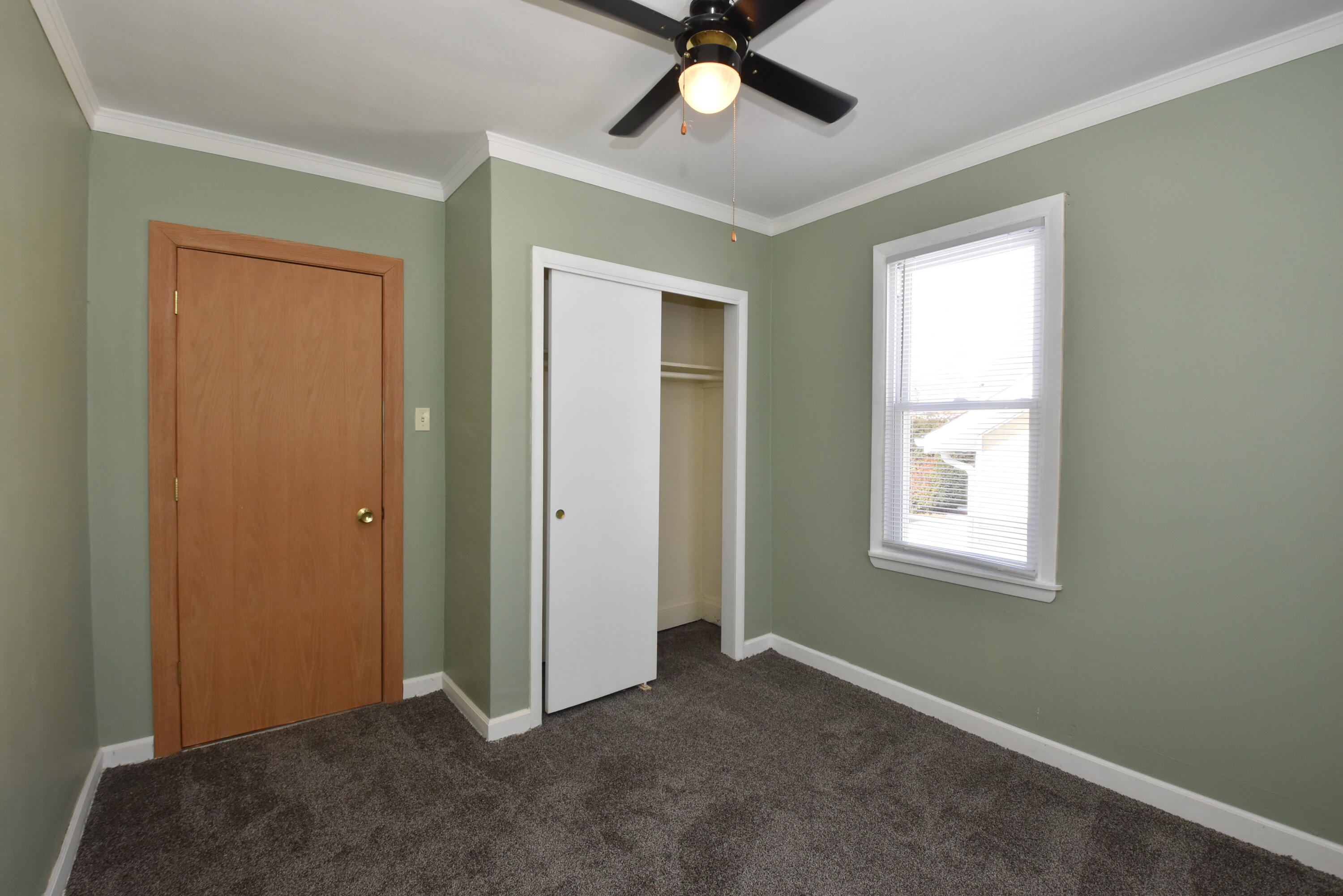 4607 25th Avenue Kenosha, WI 53140 - Photo 15 of 35 Bedroom 2