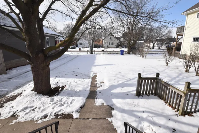 $229,900 | 4607 25th Avenue, Kenosha, WI 53140