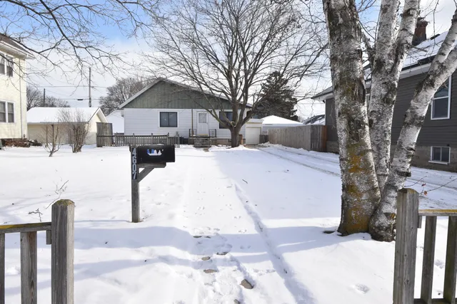 $229,900 | 4607 25th Avenue, Kenosha, WI 53140