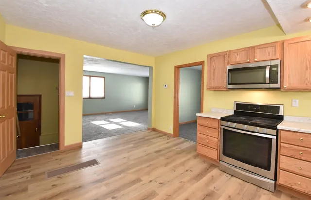 $229,900 | 4607 25th Avenue, Kenosha, WI 53140