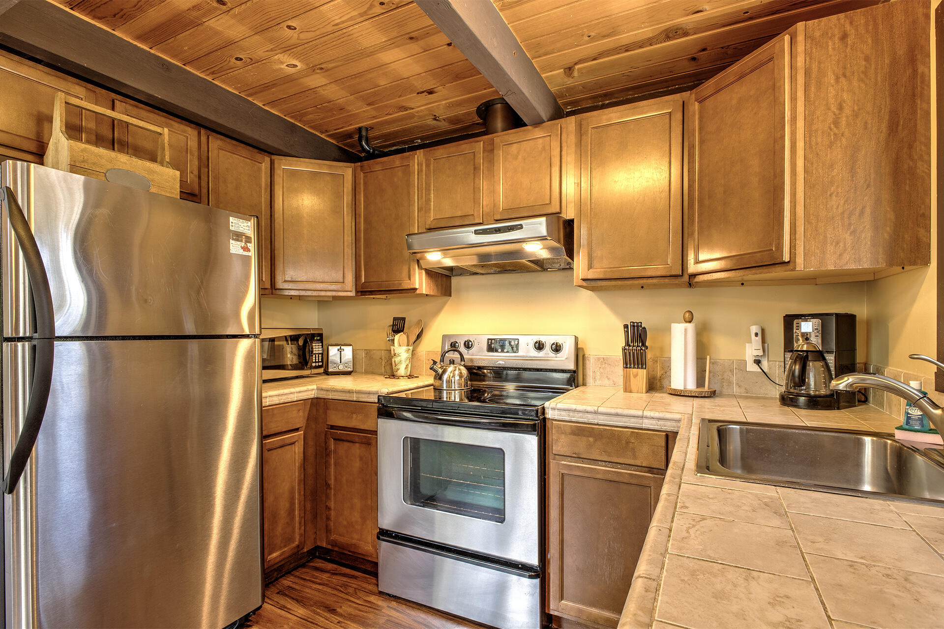 25105 Cougar Road Idyllwild, CA 92549 - Photo 23 of 48 IMG_0438
