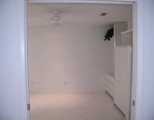 10304 Sunset Bend Drive Boca Raton, FL 33428 - Photo 4 of 12 Additional Photo