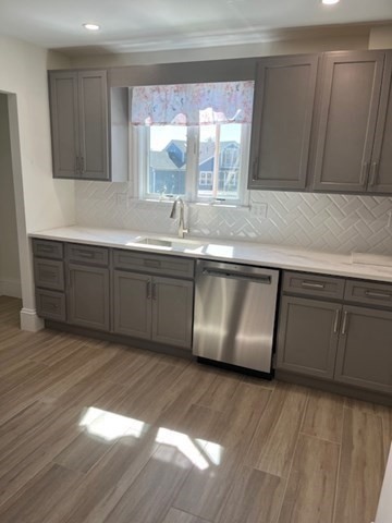 63 Maplewood Street, Unit 1 Watertown, MA 02472 - Photo 3 of 22