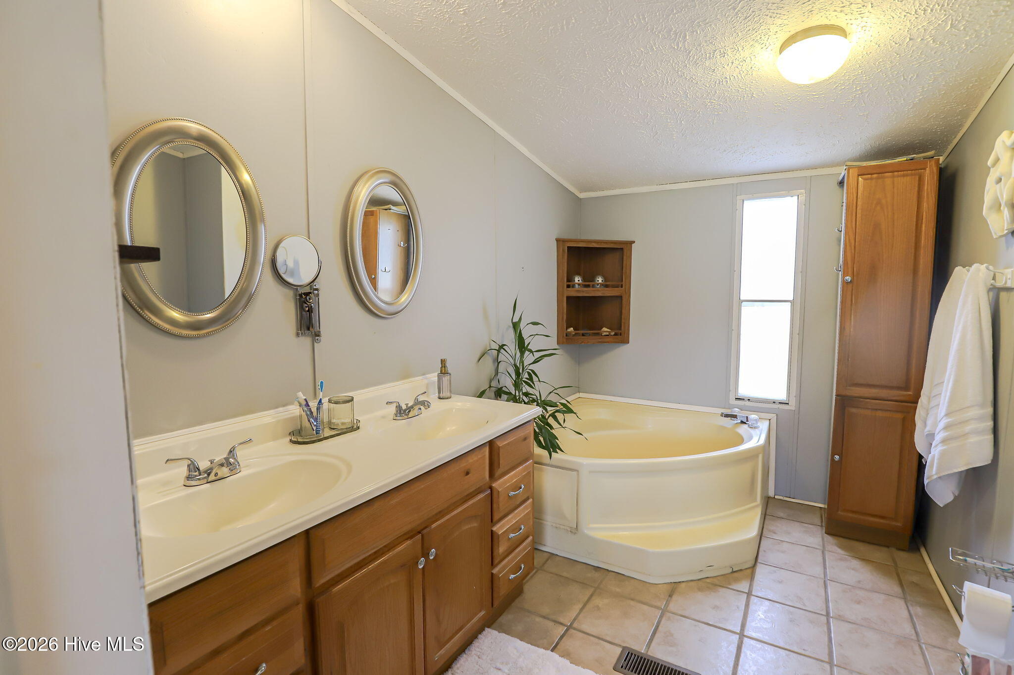 248 Mt Calvary Road Trenton, SC 29847 - Photo 15 of 34
