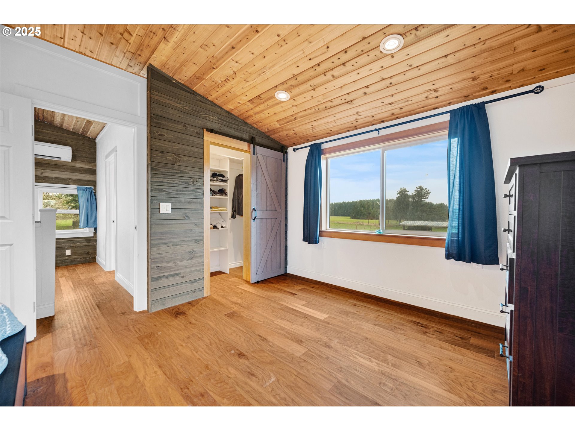 352 Northeast Polk Station Road Dallas, OR 97338 - Photo 20 of 27