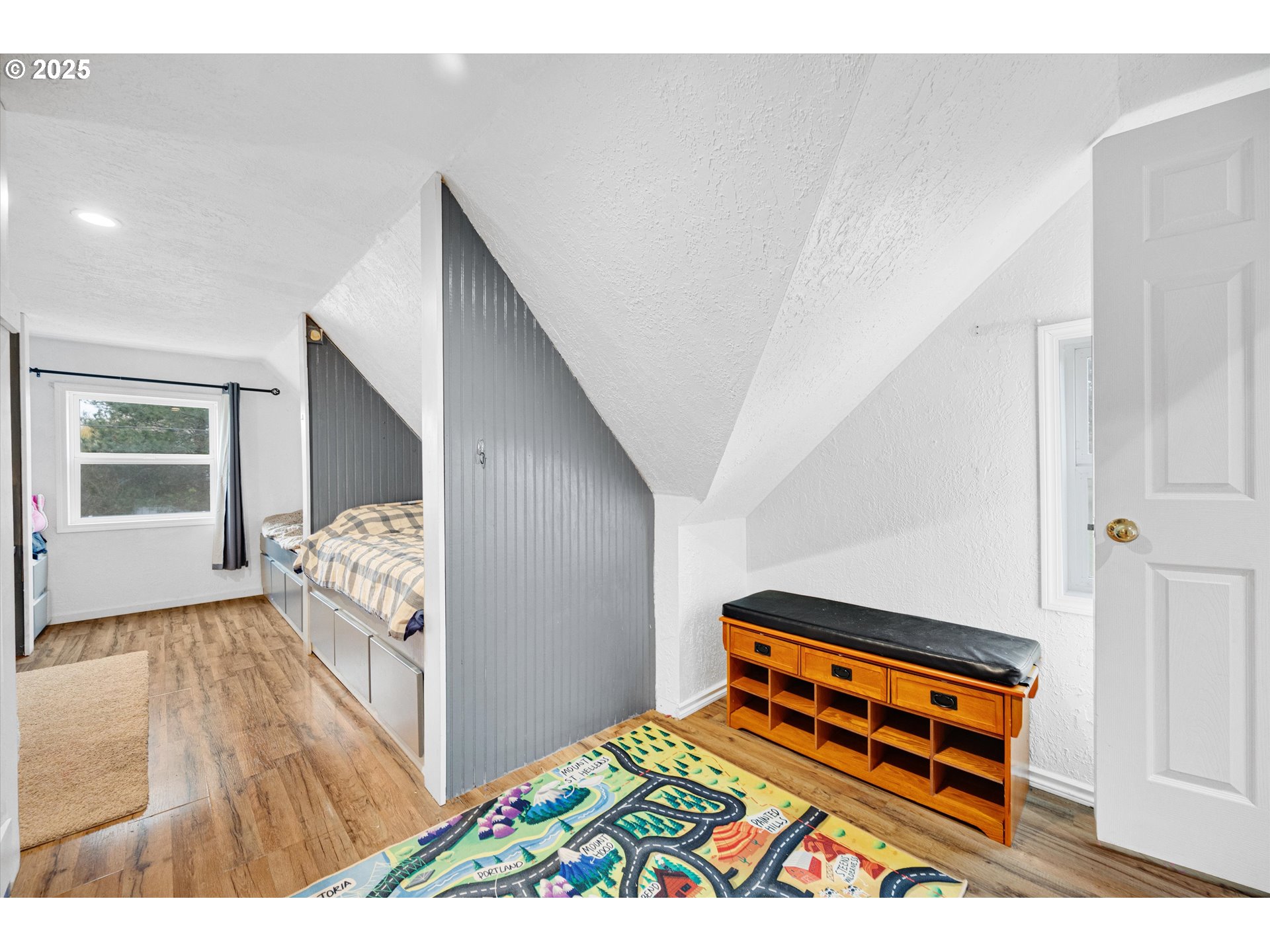 352 Northeast Polk Station Road Dallas, OR 97338 - Photo 23 of 27