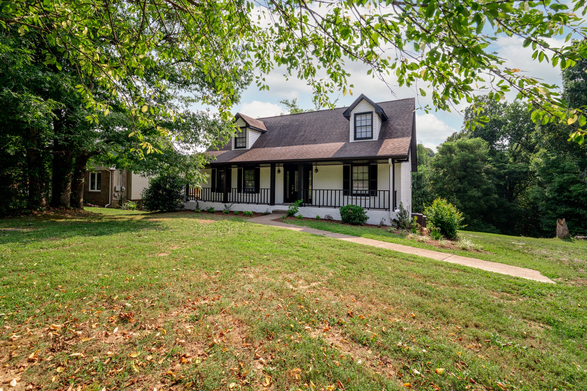 1636 Bevard Road Clarksville, TN 37042 - Photo 2 of 18 Gallery Image 2