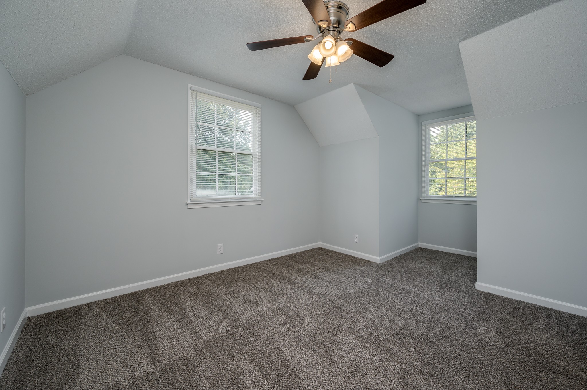 1636 Bevard Road Clarksville, TN 37042 - Photo 15 of 18 Gallery Image 15