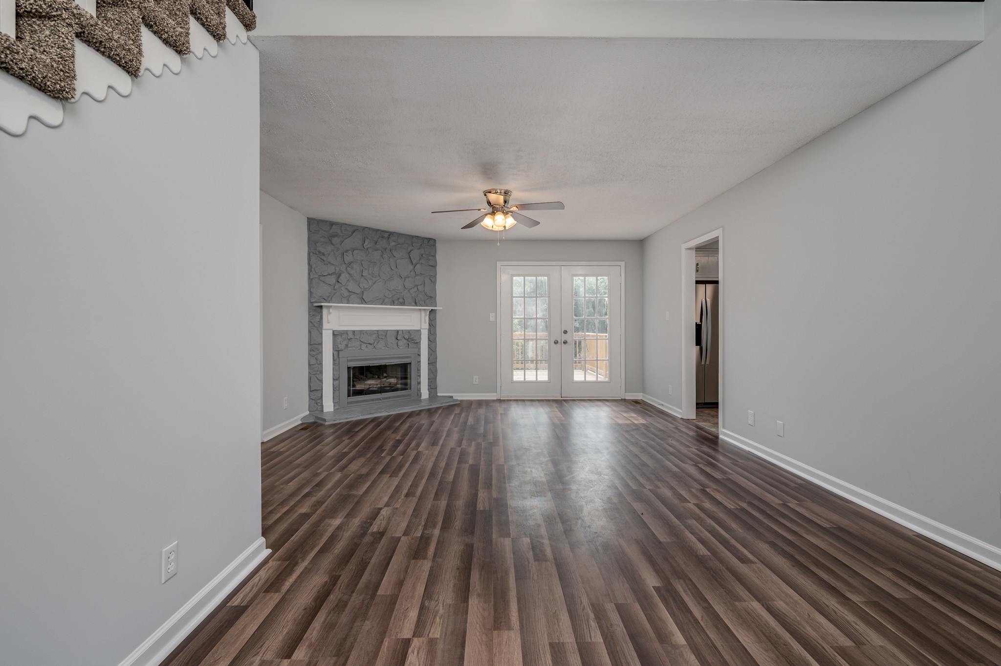 1636 Bevard Road Clarksville, TN 37042 - Photo 4 of 18 Gallery Image 4