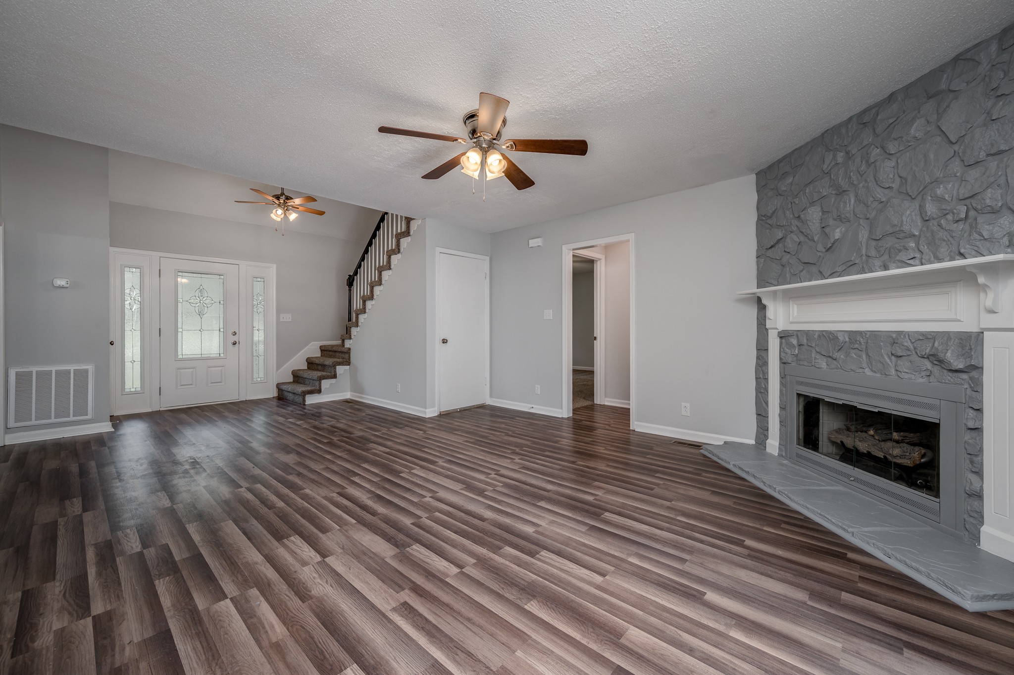 1636 Bevard Road Clarksville, TN 37042 - Photo 5 of 18 Gallery Image 5
