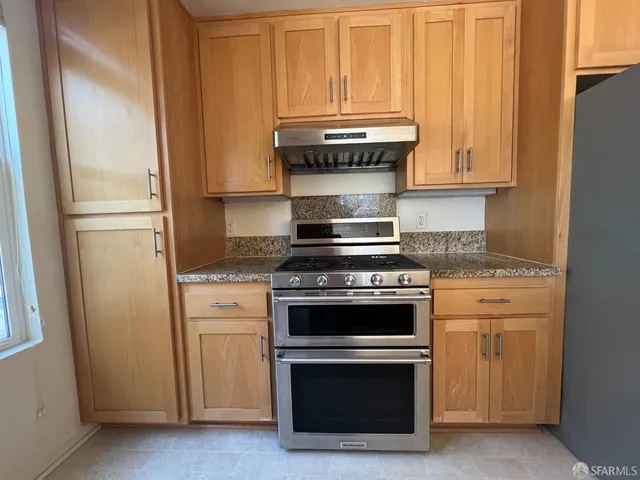 $589,000 | 301 Crescent Court, Unit 3214, San Francisco, CA 94134