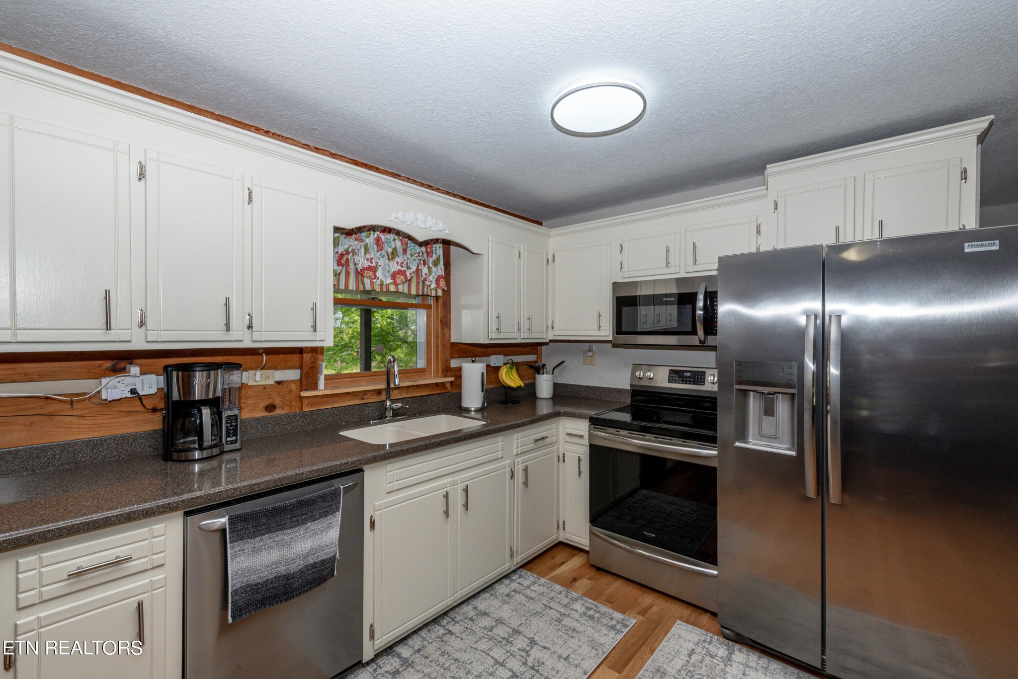 1075 Pine Ridge Lane Clarkrange, TN 38553 - Photo 12 of 48 Gallery Image 12