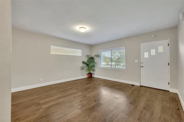 $2,000 | 3202 Drake Drive, Orlando, FL 32810