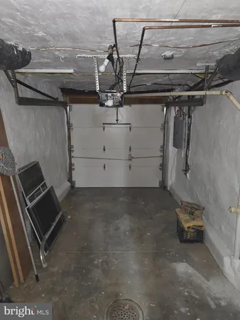 $1,800 | 94-00 West Nedro Avenue, Philadelphia, PA 19120