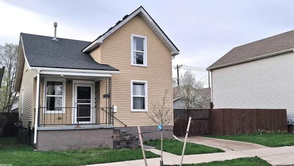 $175,000 | 5223 Yemans Street, Hamtramck, MI 48212