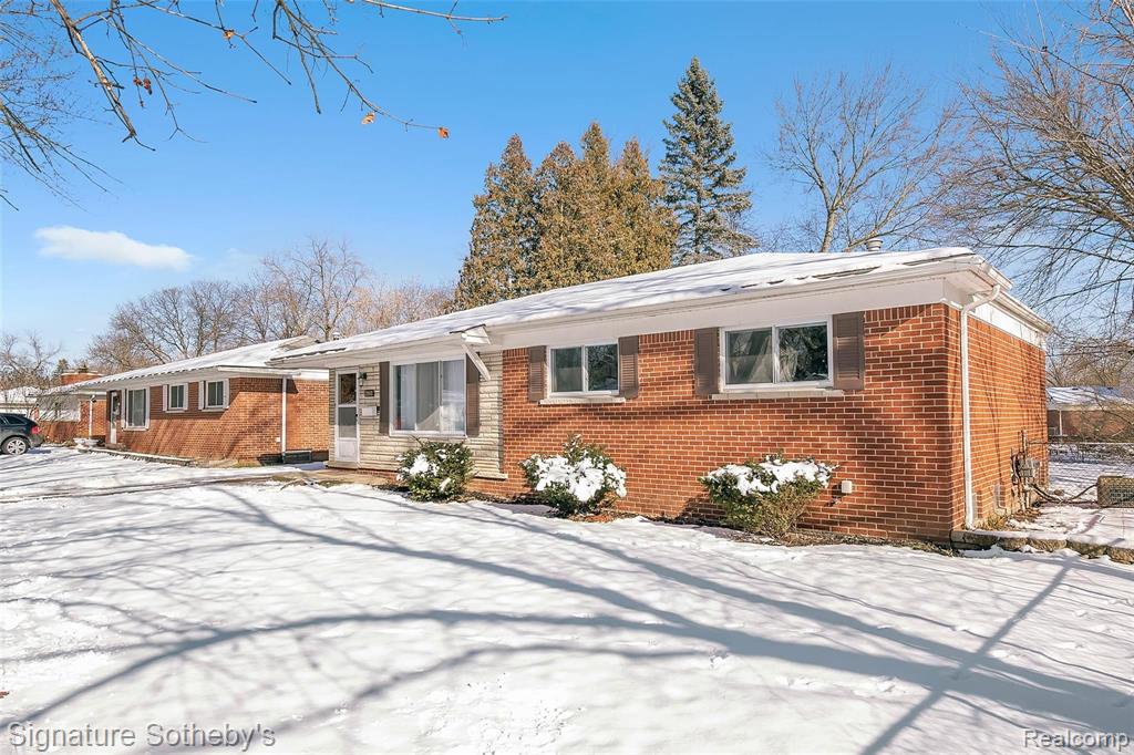 23048 Tuck Road Farmington Hills, MI 48336 - Photo 36 of 36