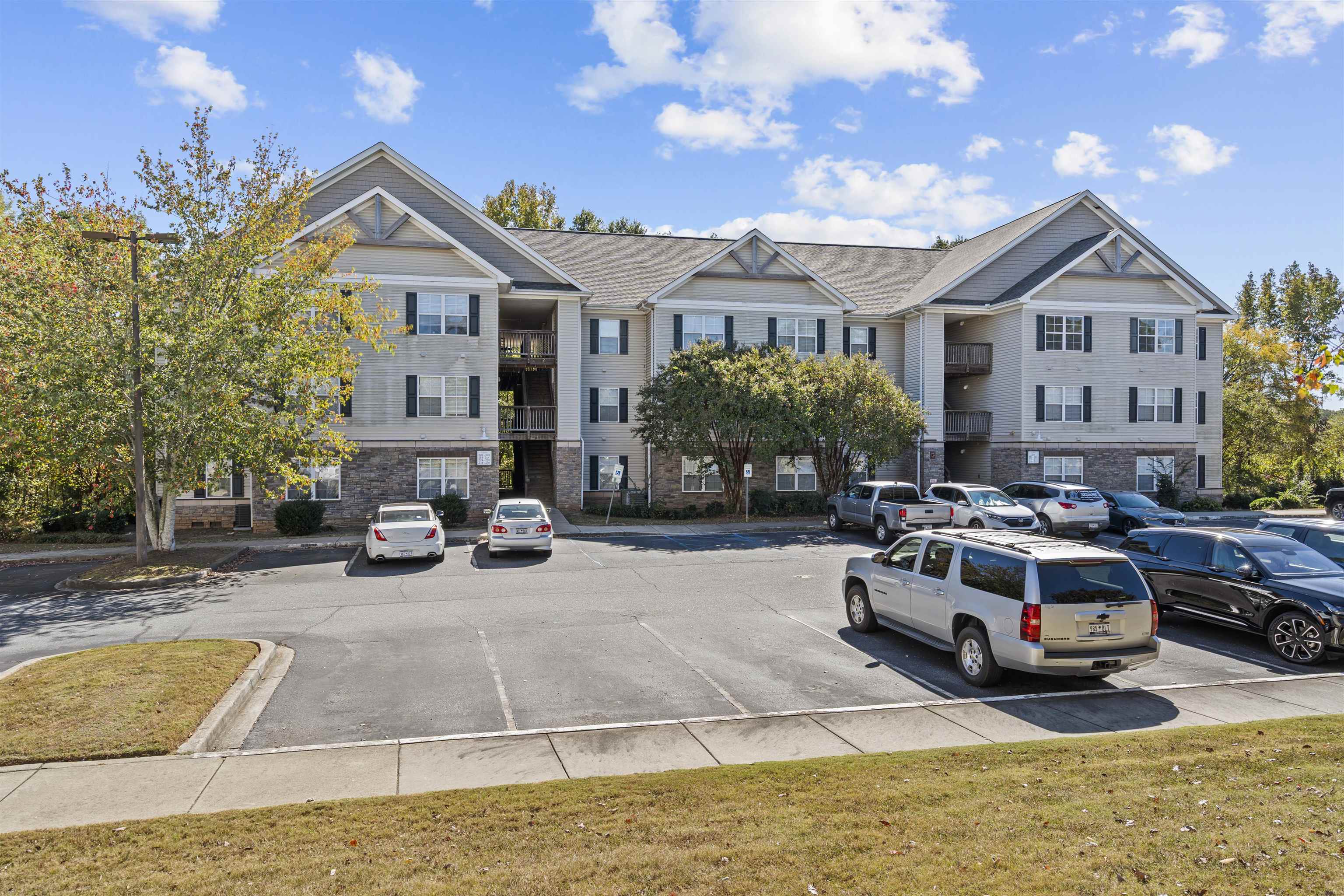 231 Lookover Drive Anderson, SC 29621 - Photo 2 of 36