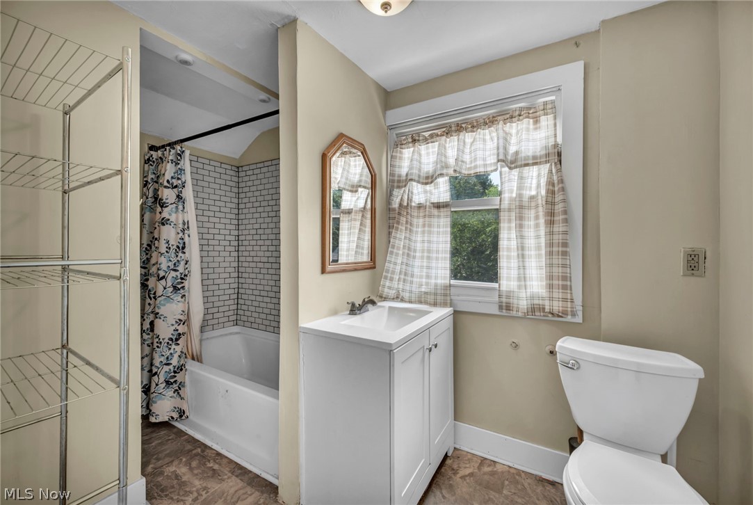 535 Brittain Road Akron, OH 44305 - Photo 31 of 45 Gallery Image 31