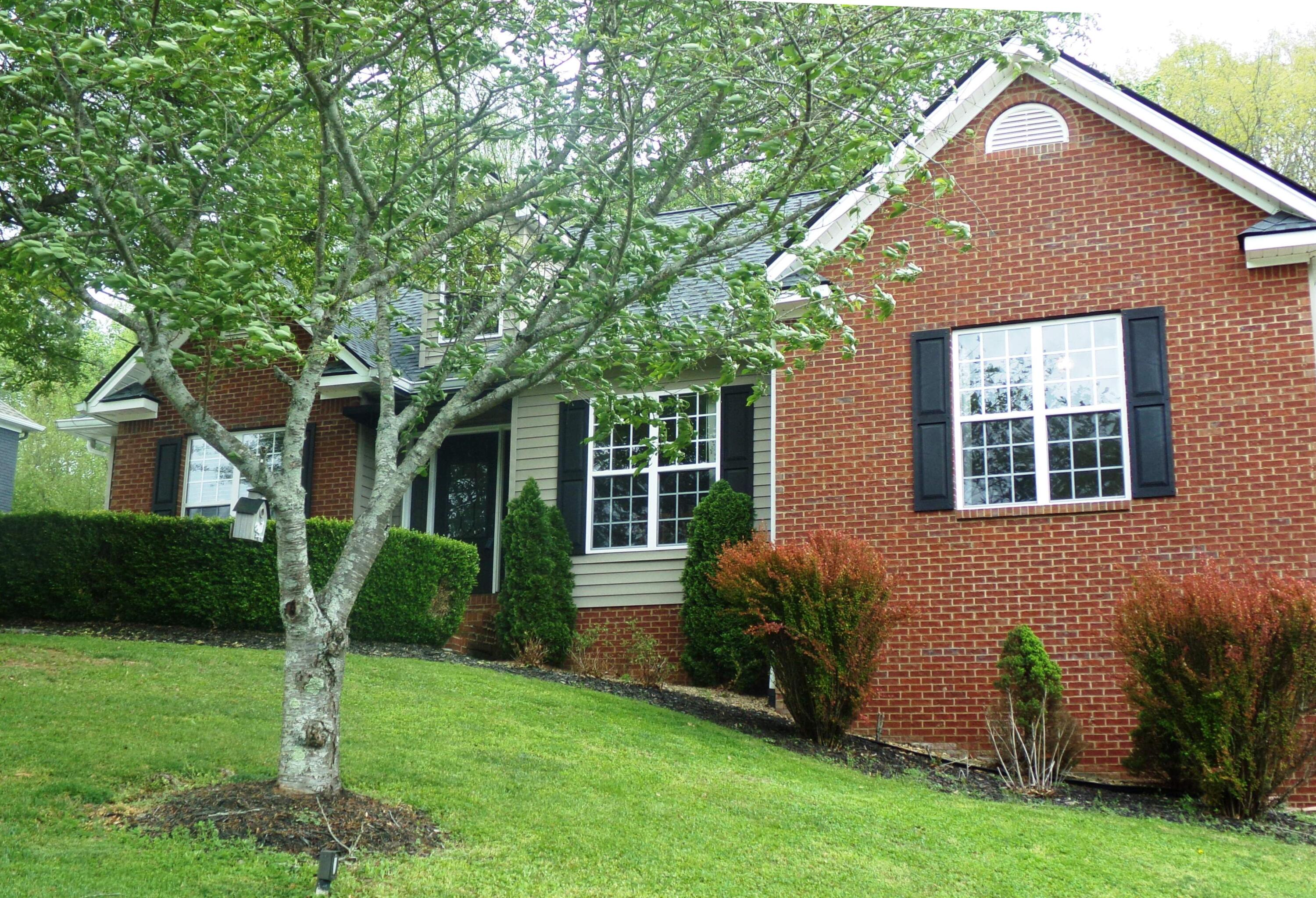 122 Mapleton Ridge Drive Northwest Cleveland, TN 37312 - Photo 2 of 64 FRONT OF HOME
