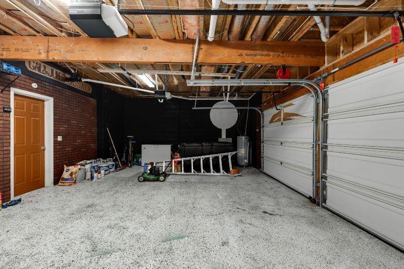 122 Mapleton Ridge Drive Northwest Cleveland, TN 37312 - Photo 29 of 64 garage