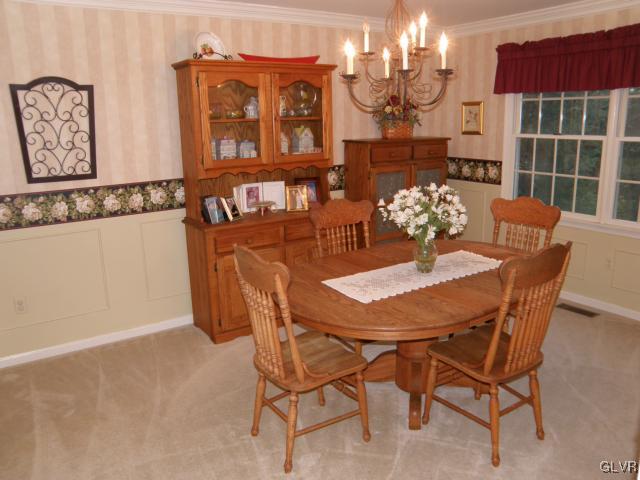 4070 Ruth Road Bethlehem, PA 18020 - Photo 3 of 36 Dining Room