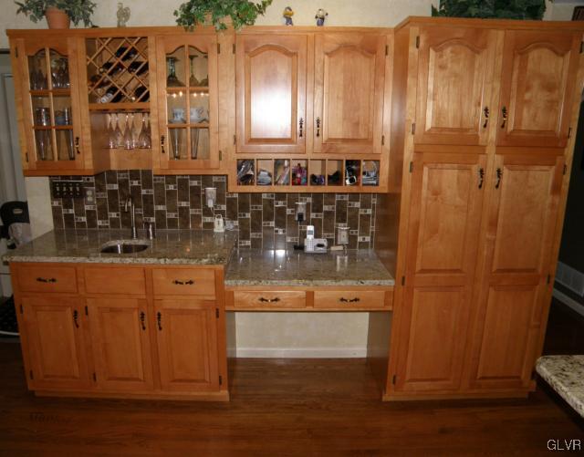 4070 Ruth Road Bethlehem, PA 18020 - Photo 6 of 36 Gallery Image 6