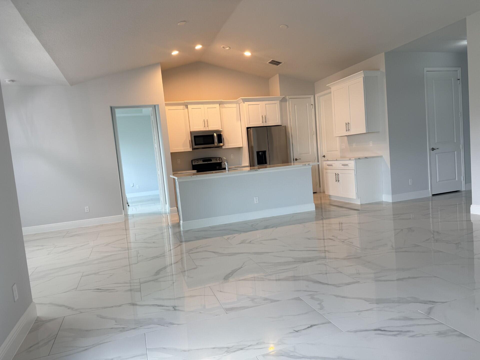5673 Northwest Whitecap Road Port St. Lucie, FL 34986 - Photo 7 of 31 a370f845-e0c9-4785-a900-9cc600c86178