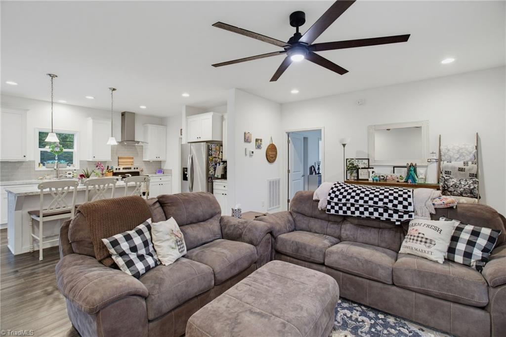 1500 Slate Road King, NC 27021 - Photo 13 of 30 LR