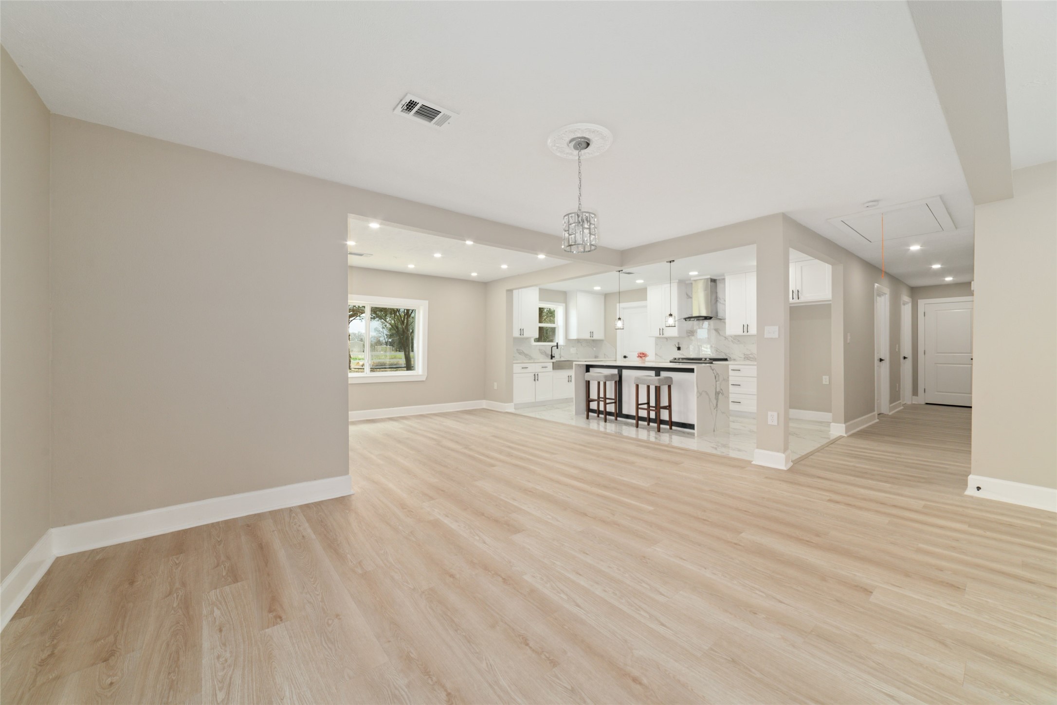 13431 Vrlla Road Guy, TX 77444 - Photo 5 of 32 a view of an empty room and kitchen view