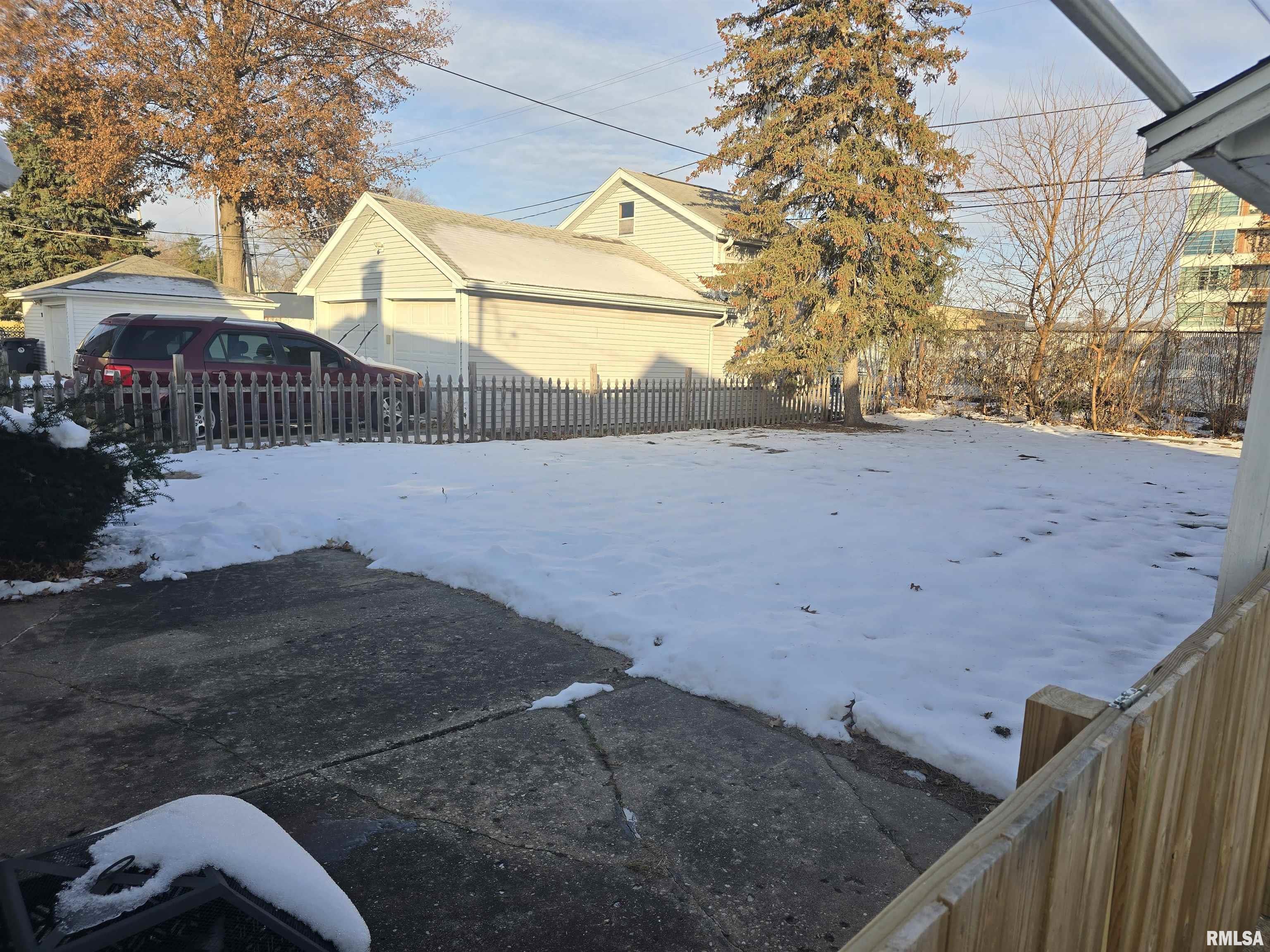 1321 Center Street Pekin, IL 61554 - Photo 23 of 24