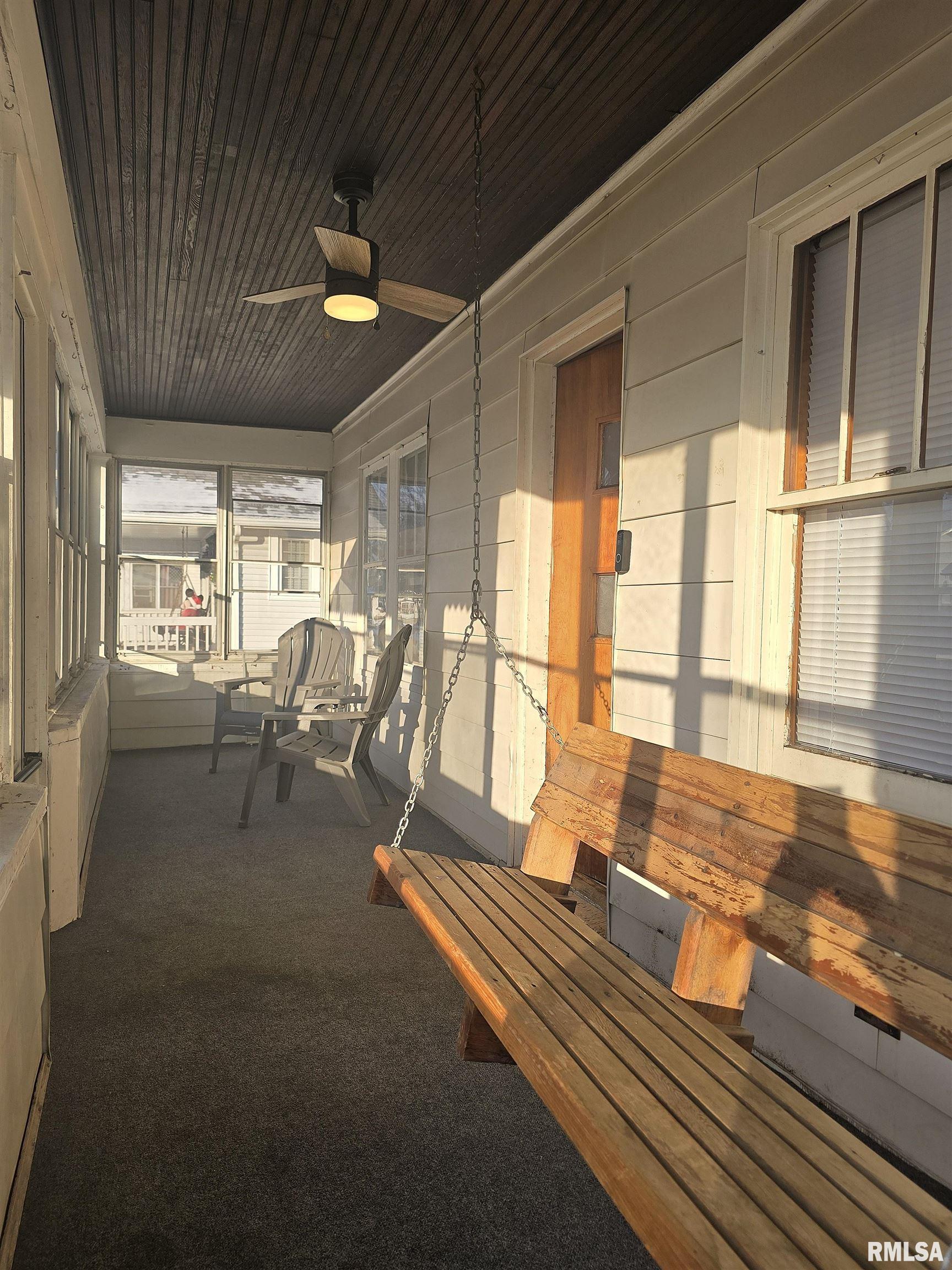 1321 Center Street Pekin, IL 61554 - Photo 5 of 24