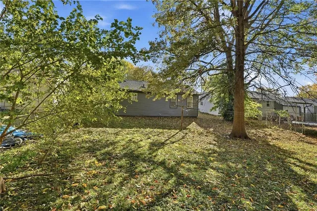 $120,000 | 816 South Woodland Avenue, Independence, MO 64052