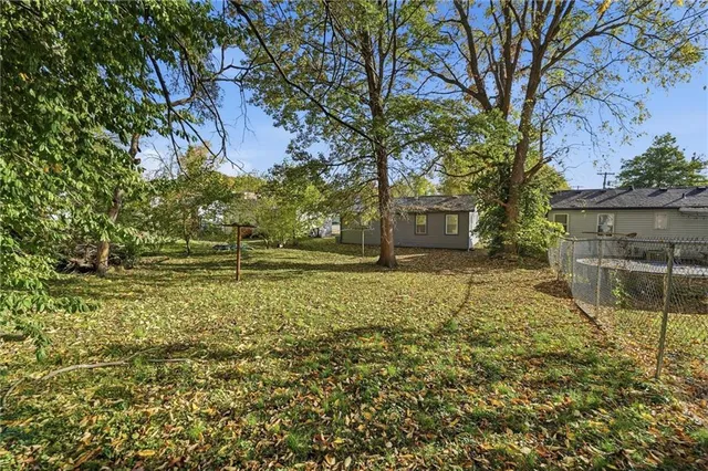 $120,000 | 816 South Woodland Avenue, Independence, MO 64052