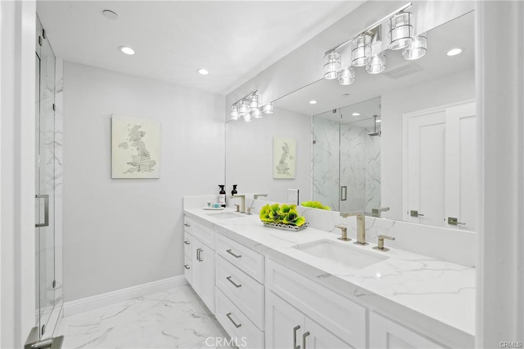 112 Van Nuys Avenue Oxnard, CA 93035 - Photo 35 of 58