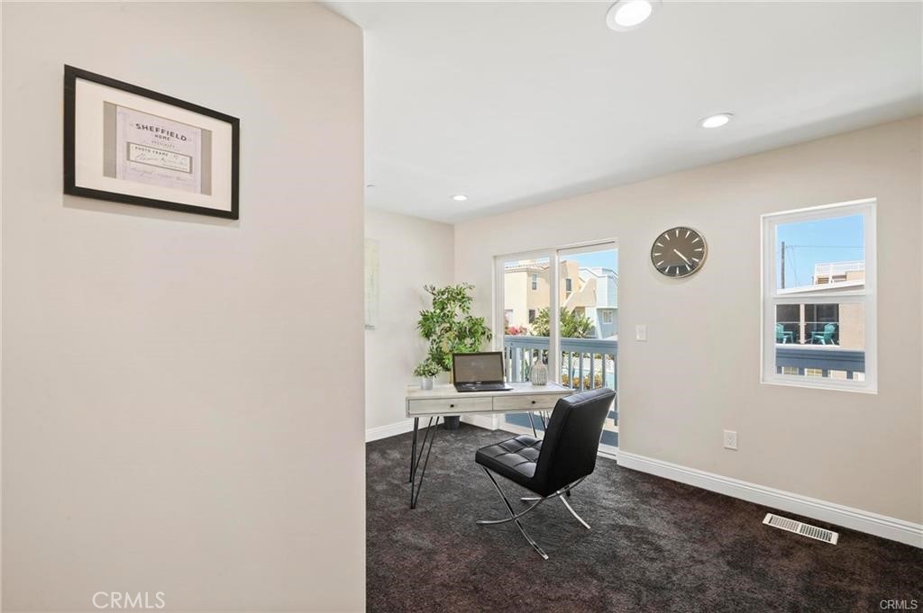 112 Van Nuys Avenue Oxnard, CA 93035 - Photo 39 of 58 a living room with furniture and a window