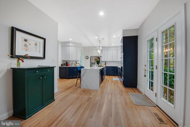 $1,299,000 | 1616 Noral Place, Alexandria, VA 22308